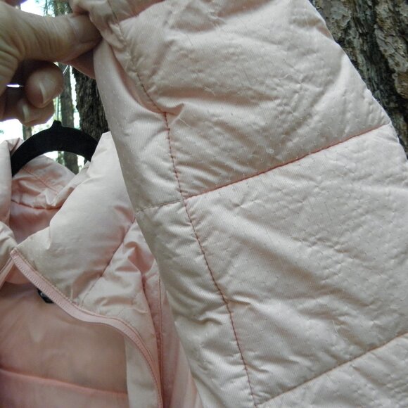 The North Face 550 pink ski jacket in great cond. wore only 3x - Picture 14 of 16